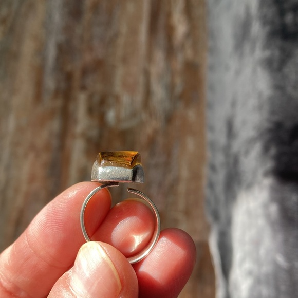 Amber and silver adjustable ring - Picture 11 of 11